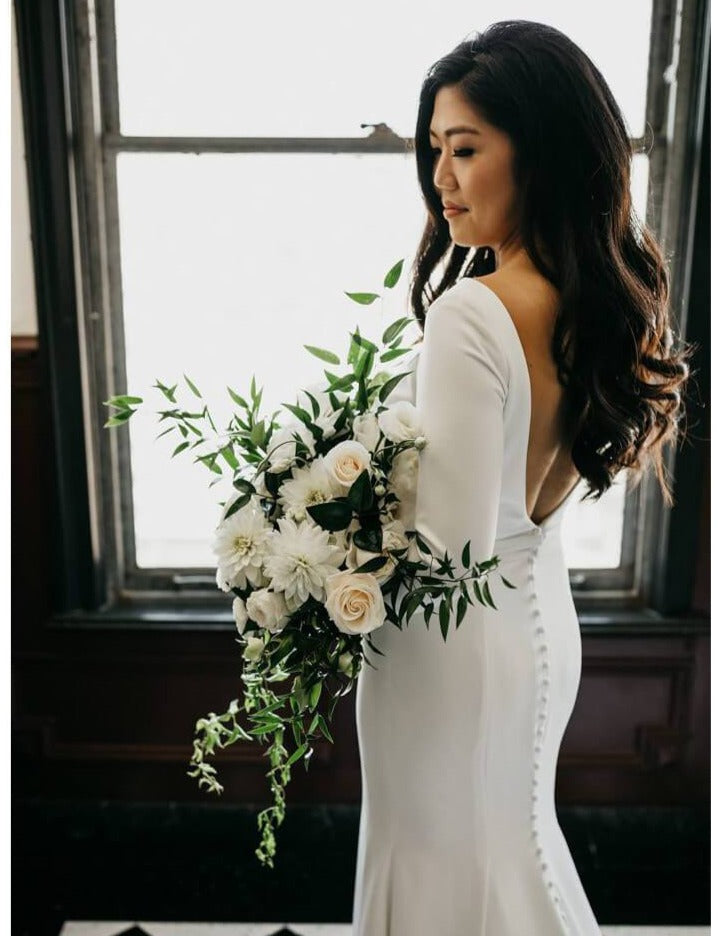 Simple Long Sleeve Open Back Ivory Mermaid Wedding Dresses Customize ER2144
